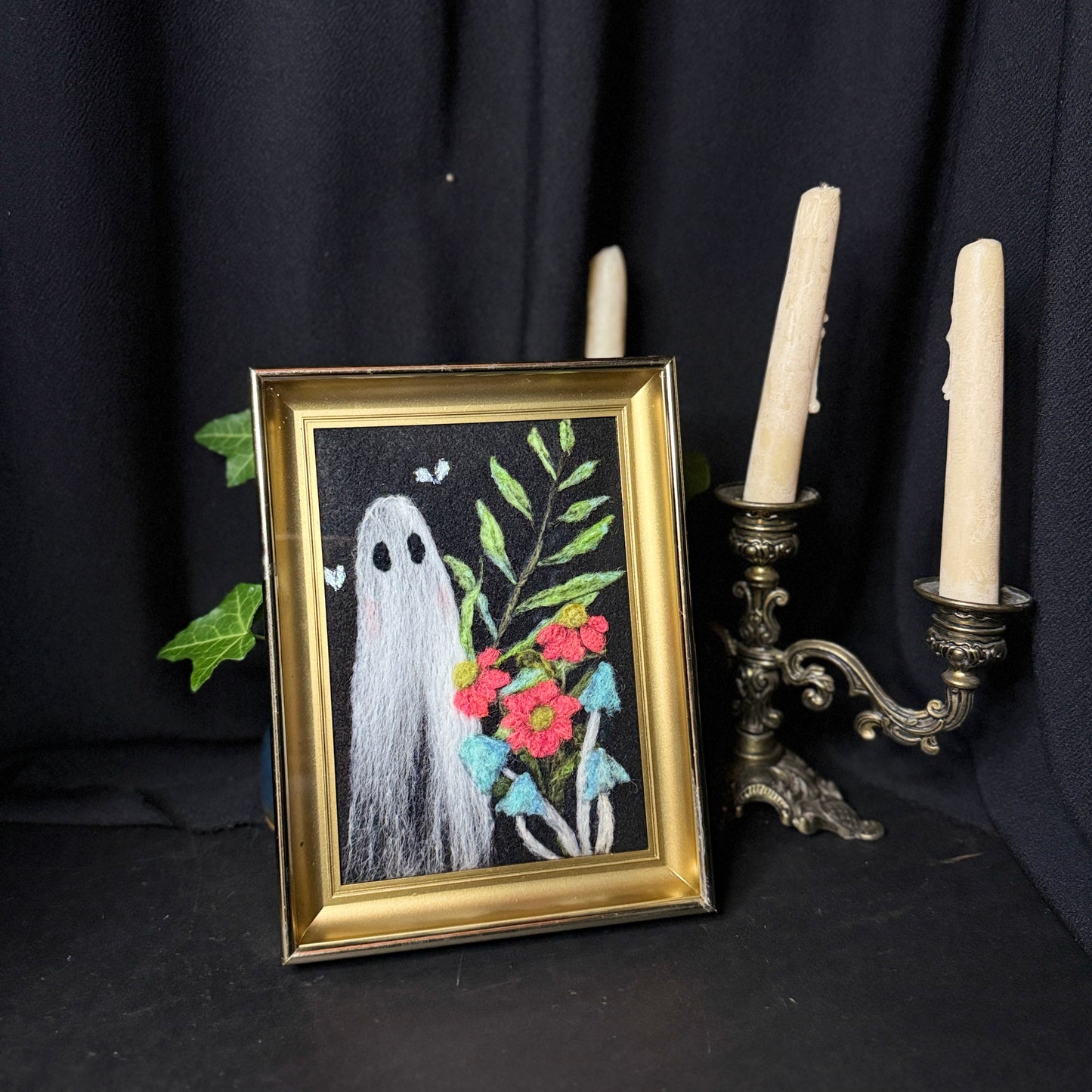 Glow Baby (UV reactive wool)